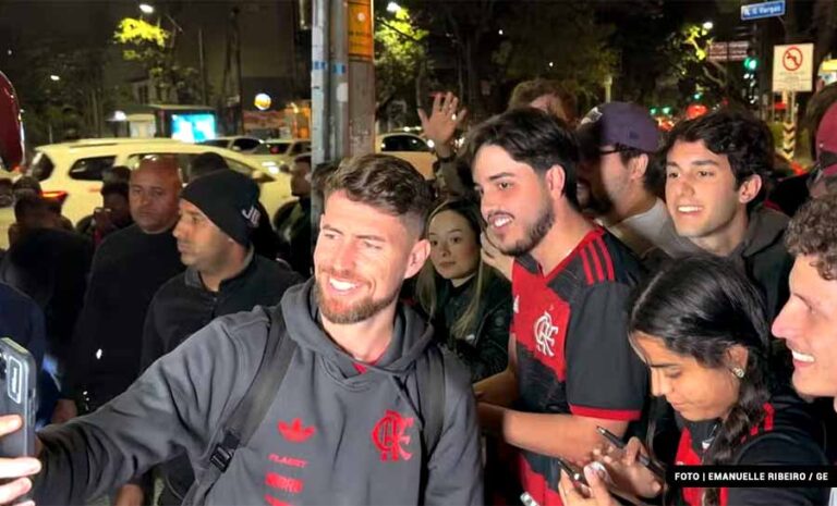 Mengão Desembarca em Belo Horizonte para Confronto com Atlético-MG