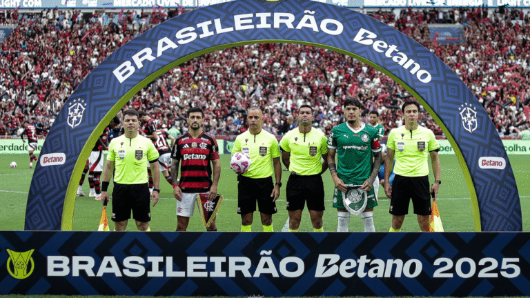 Flamengo Impede Venda de Cerveja para Torcida do Palmeiras no Maracanã