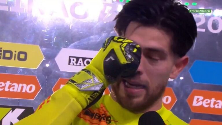 Rossi critica Data FIFA e comenta erro em derrota do Flamengo para o Fluminense