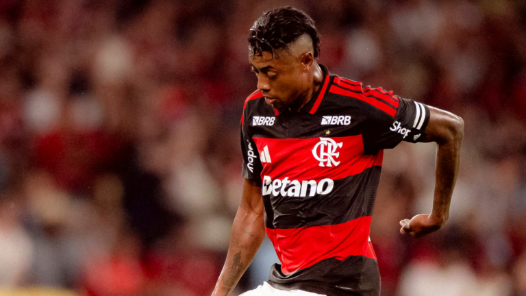 Bruno Henrique inspira Flamengo com liderança e dedicação nos bastidores antes de clássico decisivo