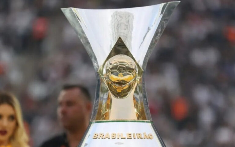 Flamengo, Fluminense e Botafogo entram na reta decisiva na briga por título e Libertadores