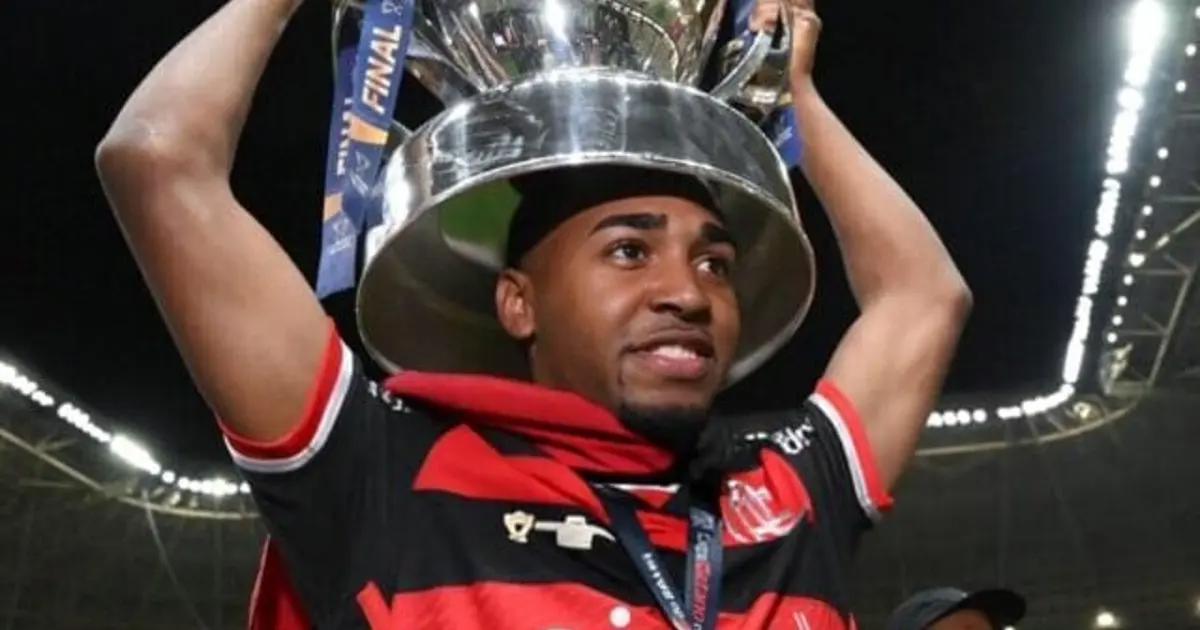 Jornal espanhol destaca Lorran e coloca joia do Flamengo entre as maiores promessas