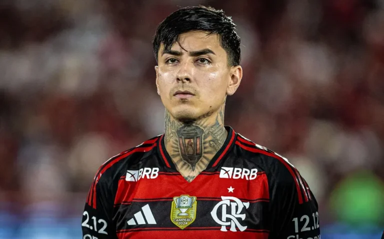 Pulgar já tem salário acertado para deixar o Flamengo