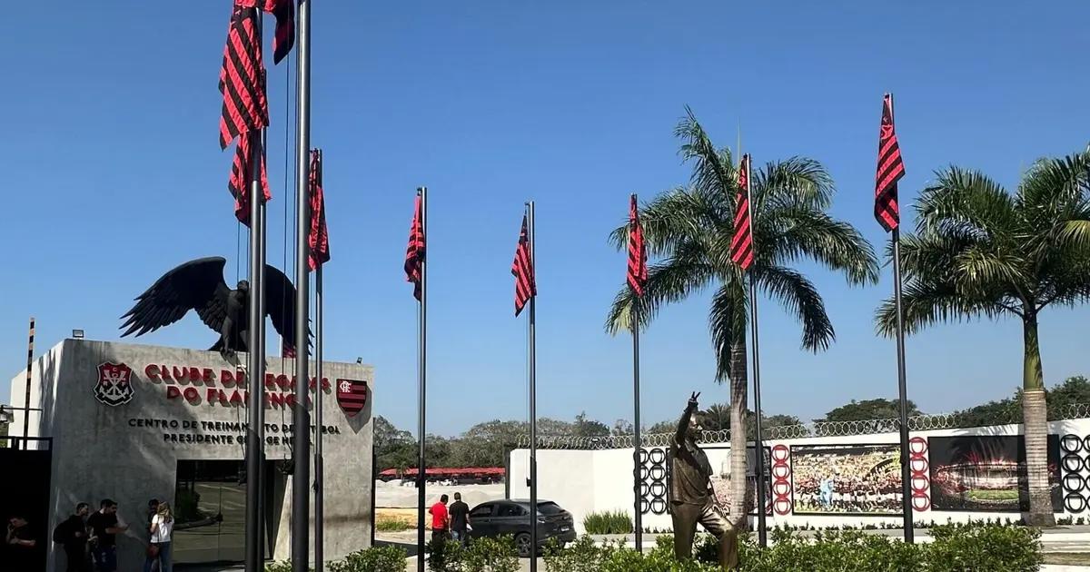 Flamengo expõe déficit em balanço e registra o maior investimento da história