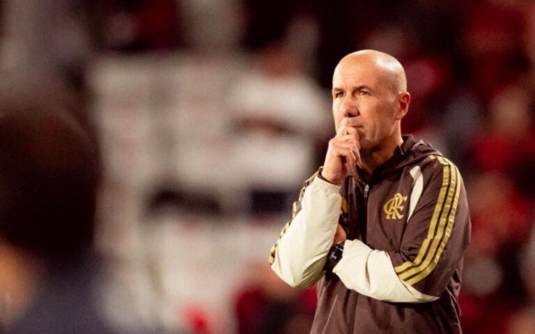 Pressão sobre Leonardo Jardim cresce no Flamengo e clima pesa nos bastidores