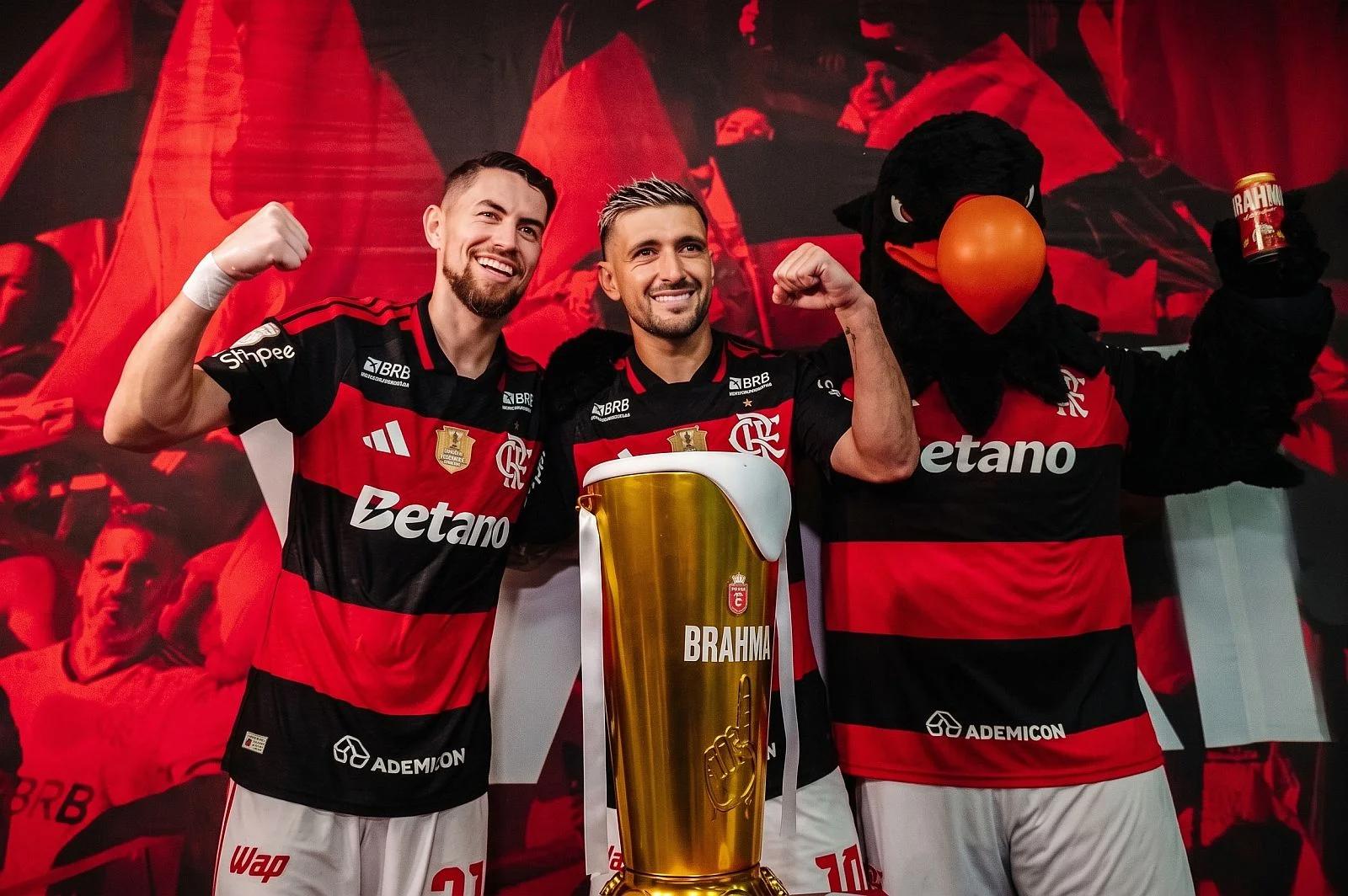 Brahma libera cerveja grátis para torcedores do Flamengo após sequência de 5 vitórias