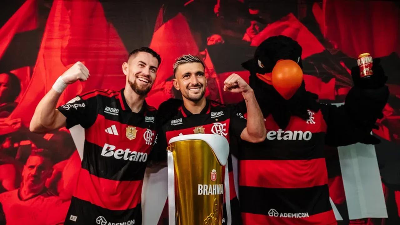 Brahma direciona cerveja da campanha Tá Liberado Acreditar para torcedores do Flamengo