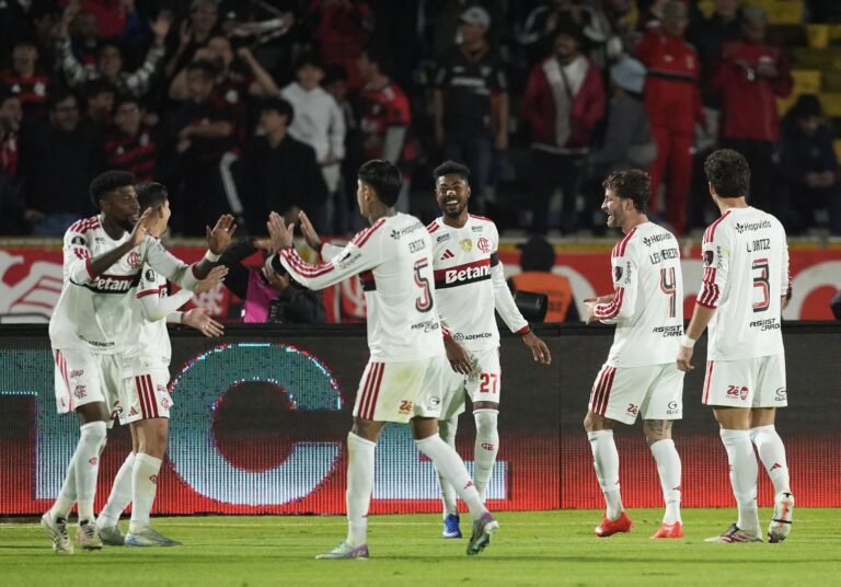 Flamengo acelera a rotação do elenco para defender liderança e Libertadores