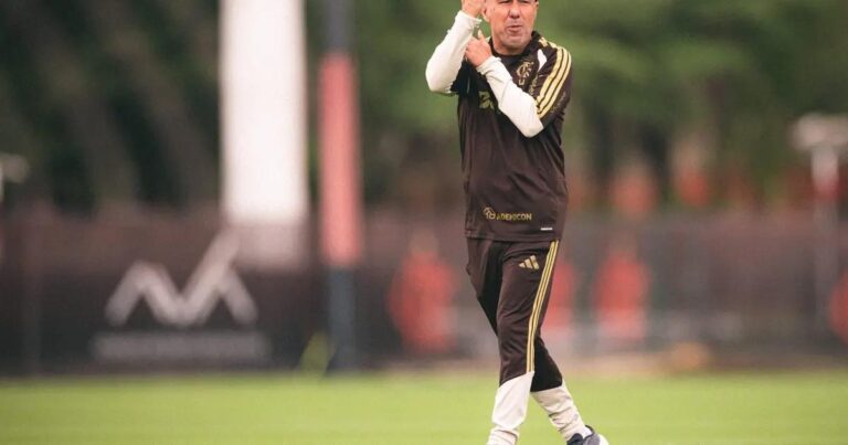 Flamengo retoma treinos nesta quarta e terá nove dias de preparação antes do Santos