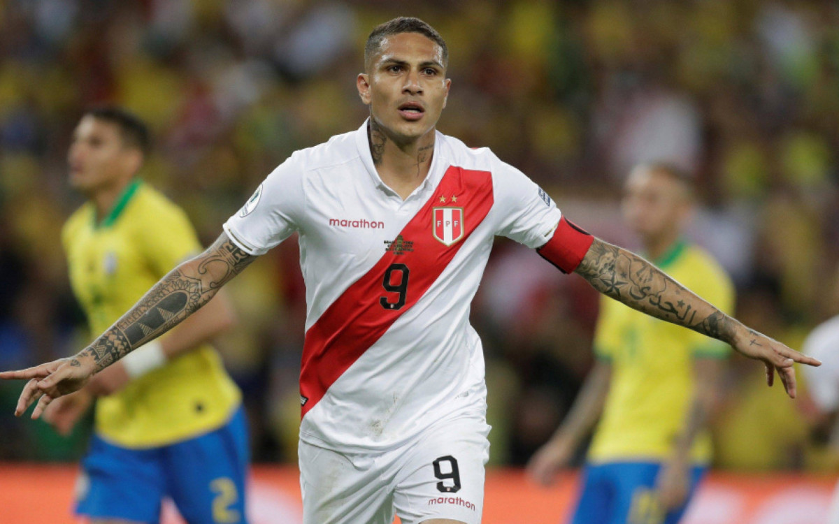 Guerrero leva disputa com o Flamengo à Justiça e fala em tentativa de vingança do clube