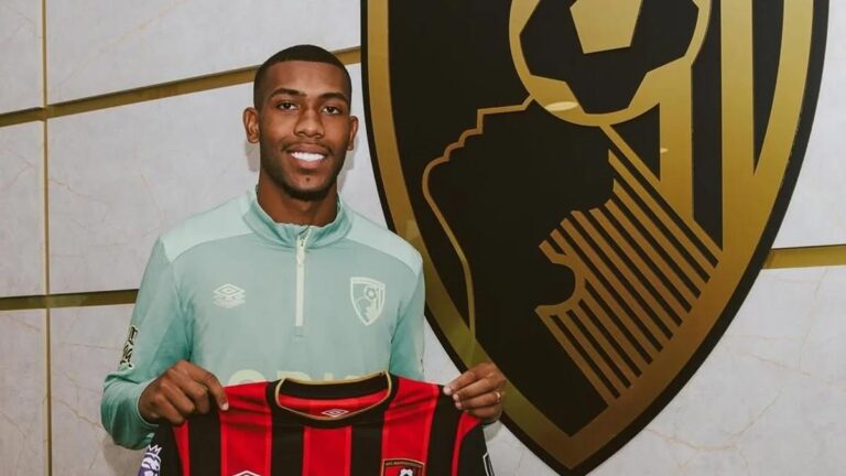 Salário de Rayan na Inglaterra chama atenção e Flamengo e Palmeiras teriam fôlego para bancar o atacante