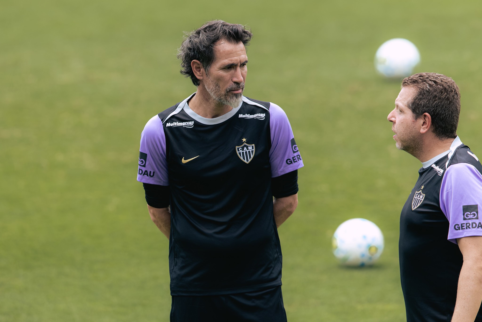 Cuello vira dúvida no Atlético-MG e pode desfalcar o Galo contra o Flamengo no Maracanã