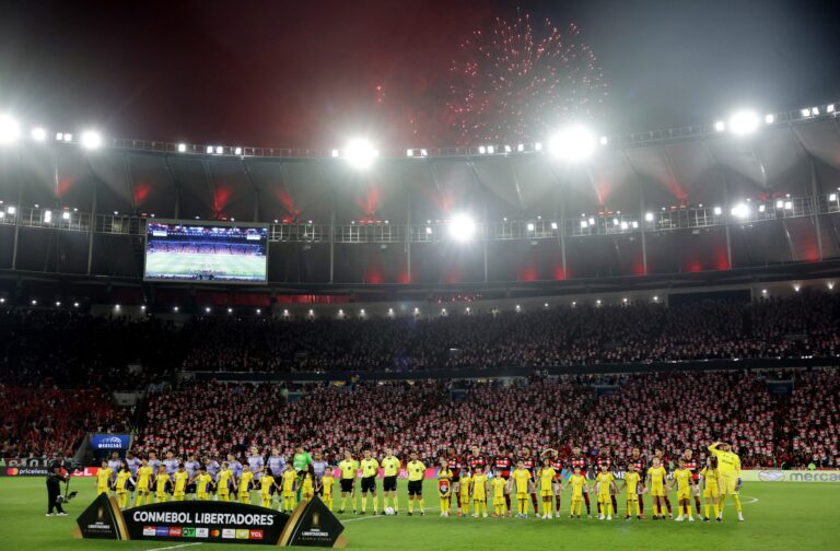 Flamengo leva histórico forte ao Maracanã e prepara festa para buscar vaga na final da Libertadores