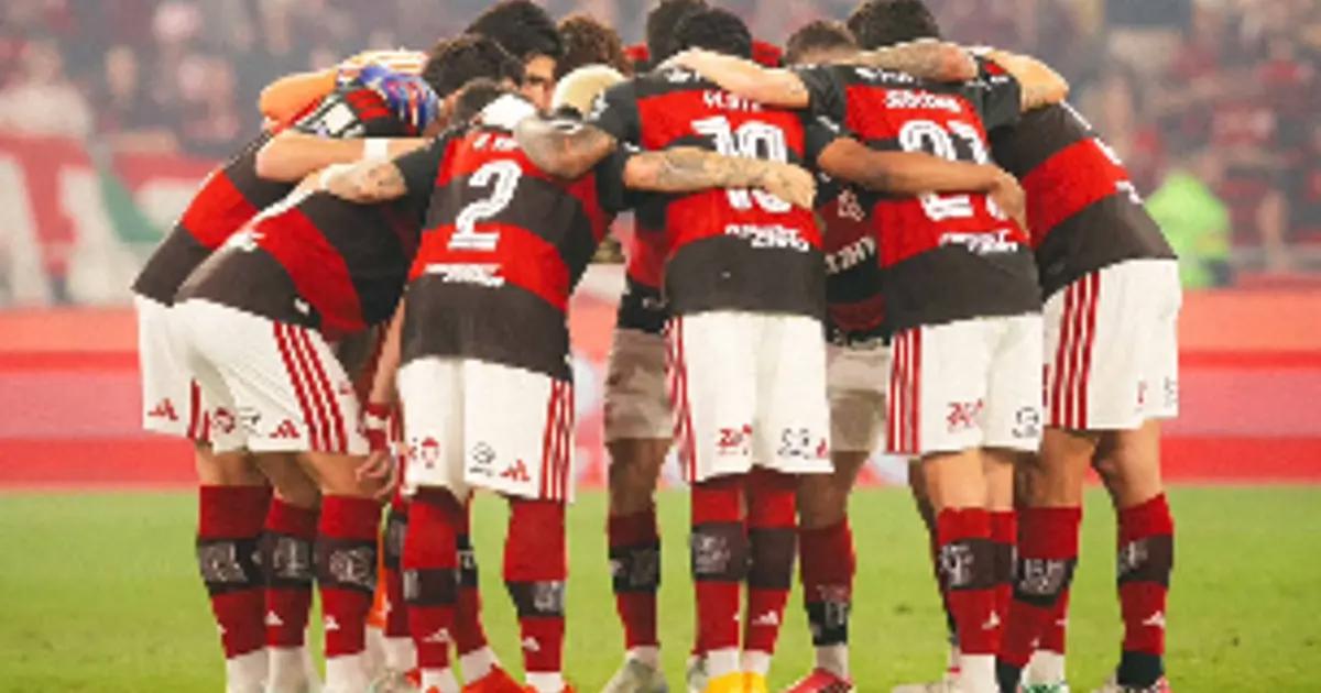 Flamengo terá sete jogos em outubro, com clássicos e semifinal da Libertadores