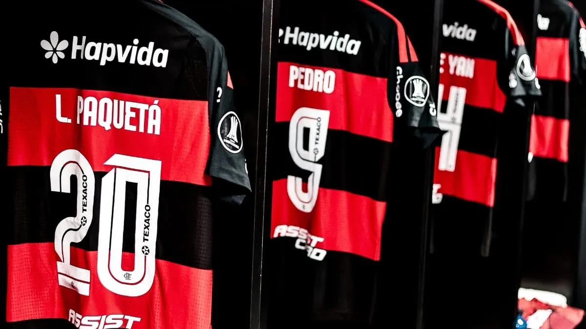 Flamengo troca marca no uniforme e estreia acordo maior com a Lubrax