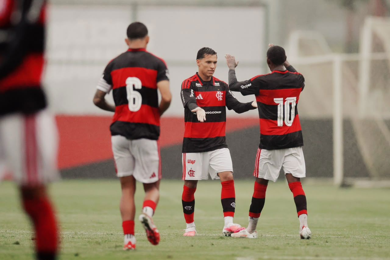 Flamengo Sub-20 vence o Sampaio Corrêa por 3 a 0 na Taça Guanabara