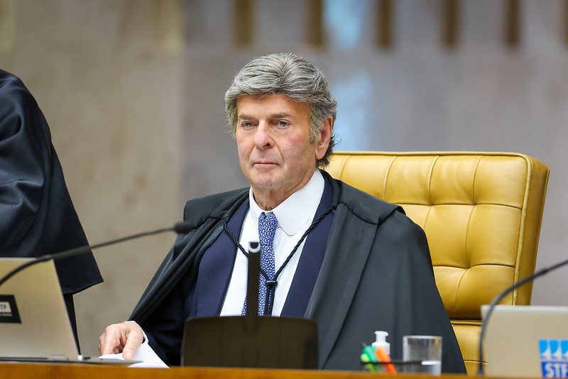 Fux autoriza Flamengo a entrar em ação no STF sobre fim das bets