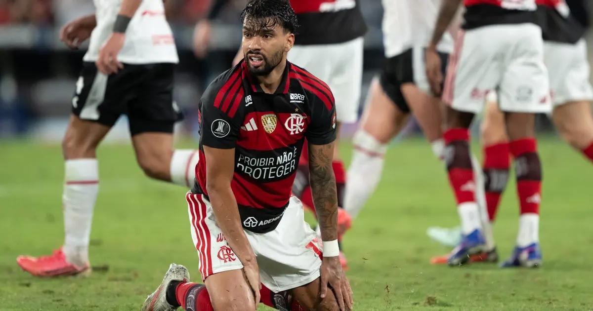 Mauro Cezar cobra o Flamengo após eliminações e critica desempenho do time