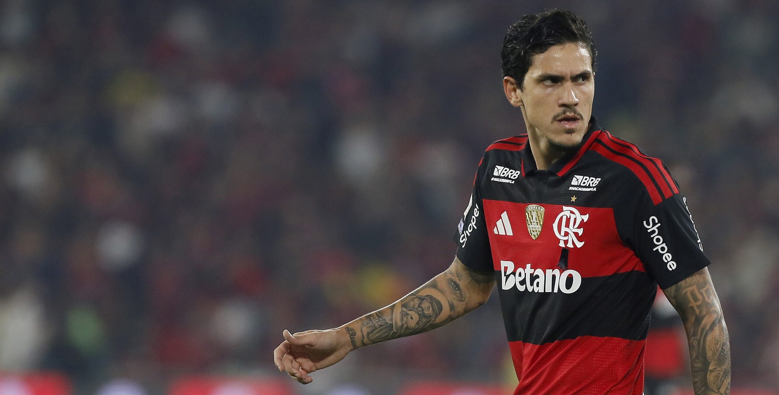 Pedro, do Flamengo, é acionado na Justiça por disputa de imóvel no Recreio